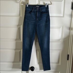 Womens denim skinny jeans